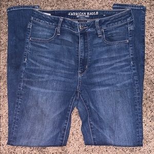 American Eagle Super Hi-Rise jegging